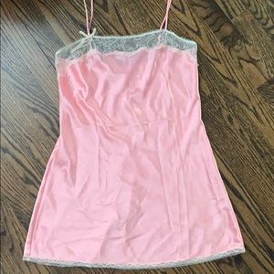 EUC Victoria’s Secret Silk Chemise
